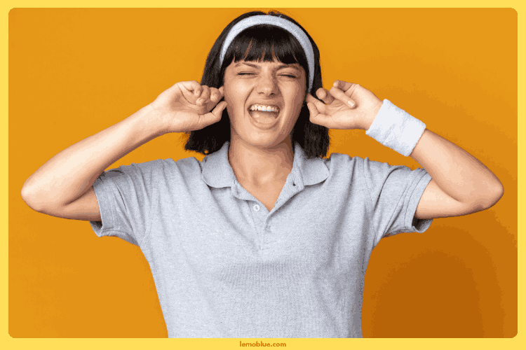 Rekomendasi lagu sad memang tidak hanya mengiringi kesedihan tapi juga membantu kita menyalurkan emosi