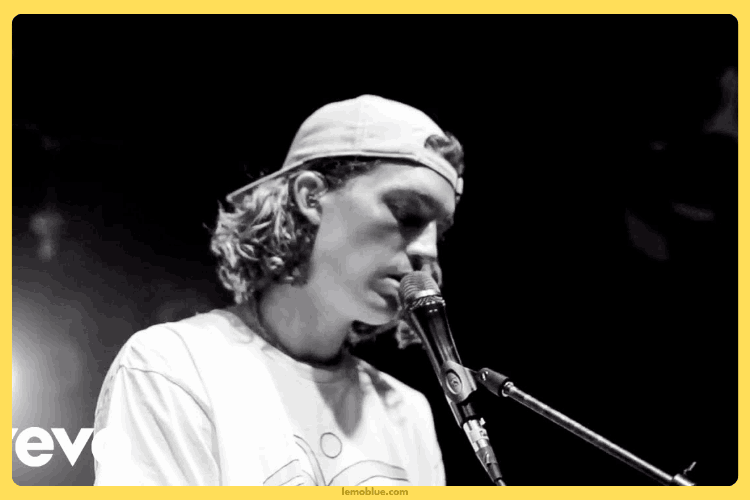 Out of My League LANY Makna: Inti Ceritanya