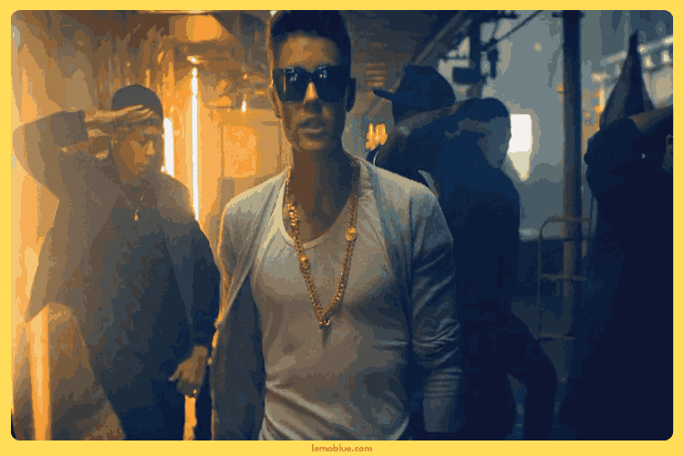 arti dan Makna Lirik Lagu Justin Bieber Confident 