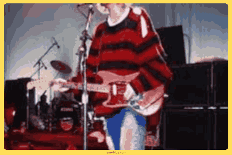 mengenal Kurt Cobain style lewat musik grunge