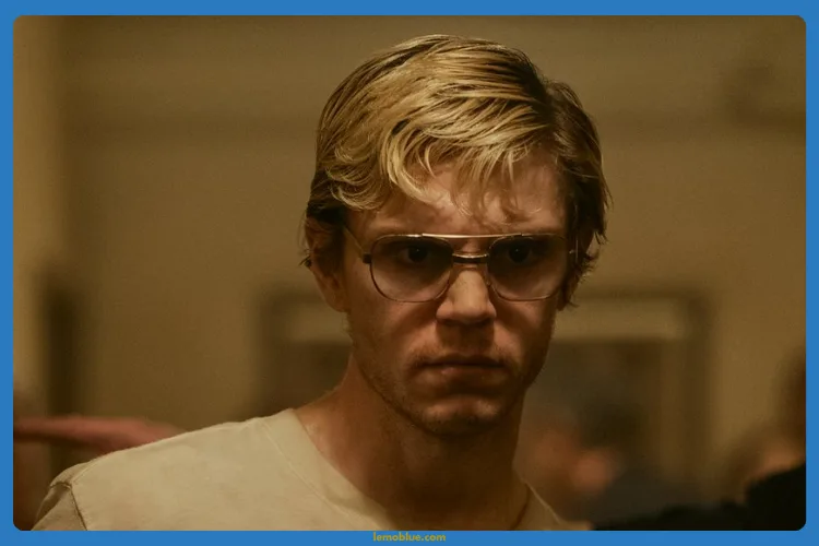 Tema Utama Dahmer—Monster: The Jeffrey Dahmer Story