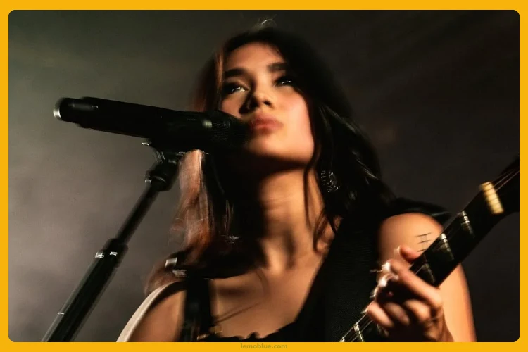 arti dan Makna lagu Backburner 