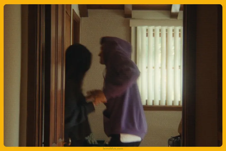 tema dan makna NIKI Oceans and Engines