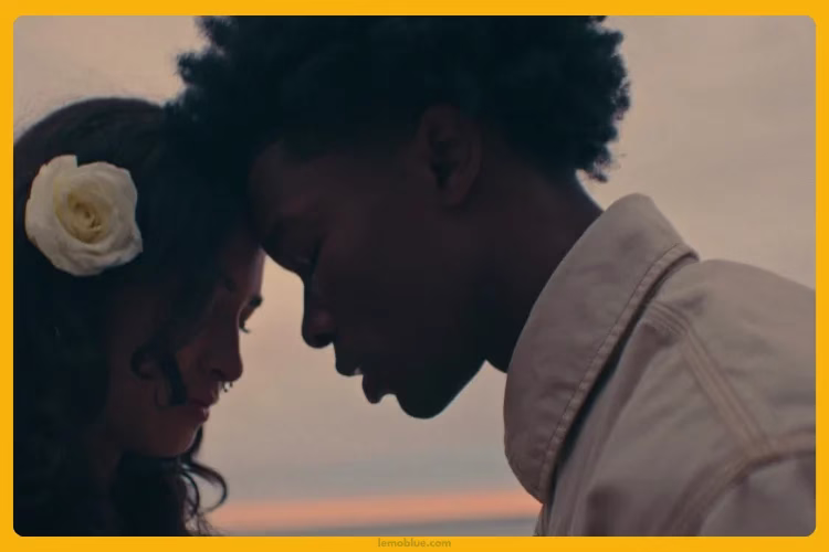 arti lagu d4vd here with me