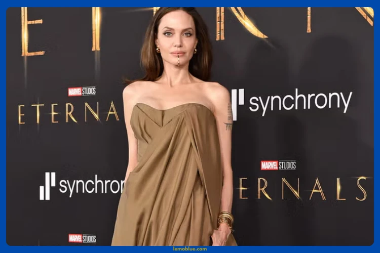 film Angelina Jolie juga menampilkan sejarah dan epik