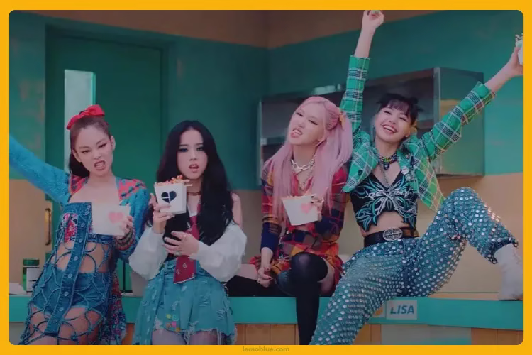 Makna Lirik Lagu Lovesick Girls