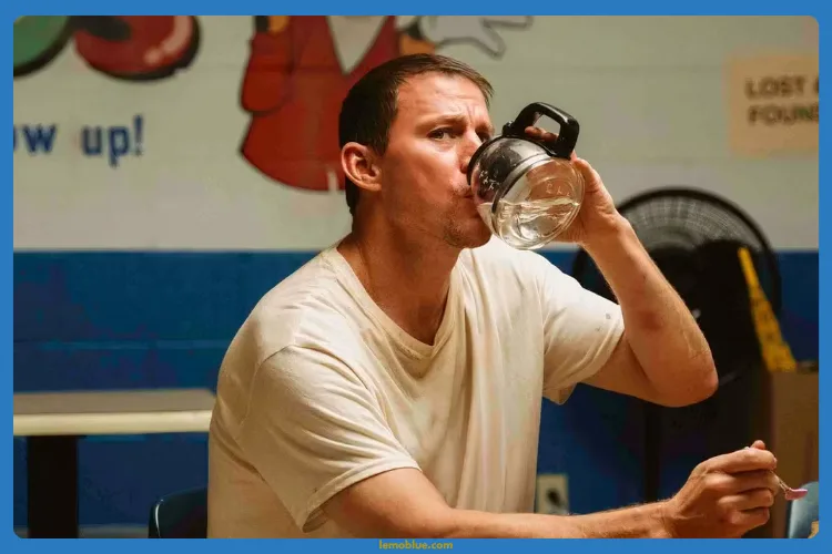 Sinopsis Film Roofman