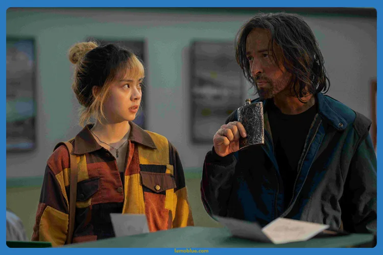 Review Everybody Loves Me When I’m Dead 