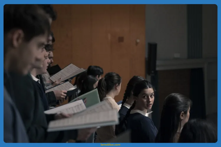 Sinopsis Film Sundays (Los Domingos)