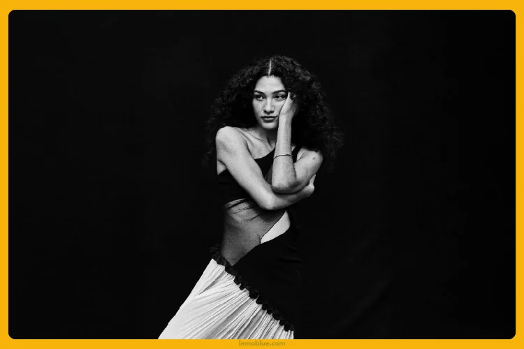 arti lagu Baby Steps Olivia Dean