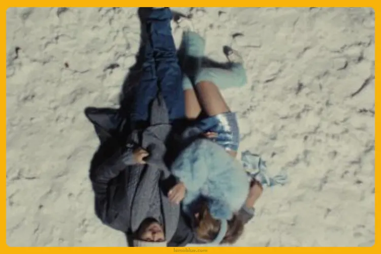 arti lagu Santa Doesn’t Know You Like I Do sabrina carpenter 