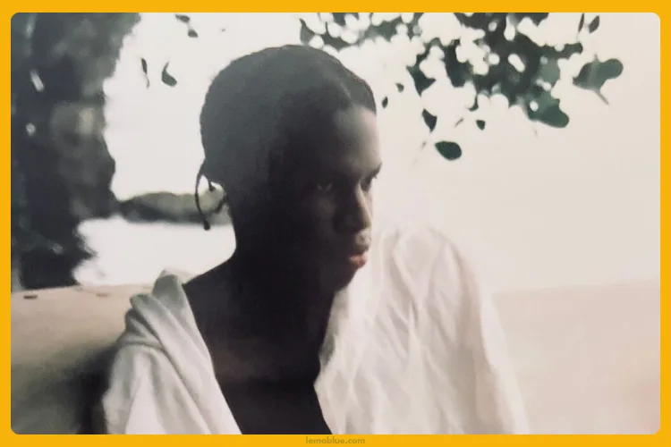 Moon Daniel Caesar Ft. Bon Iver