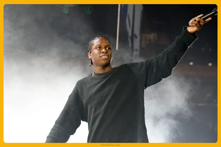 Hold Me Down Daniel Caesar arti lagu