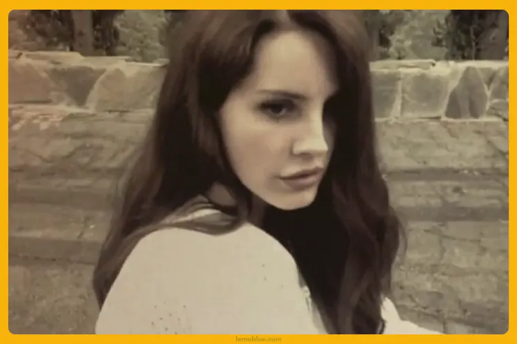 Summertime Sadness Lana Del Rey arti lagu