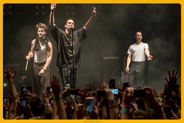 quit LANY makna lagu