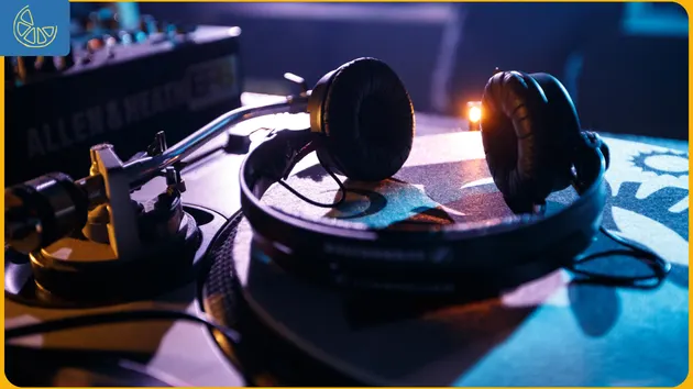 pengertian Musik EDM adalah